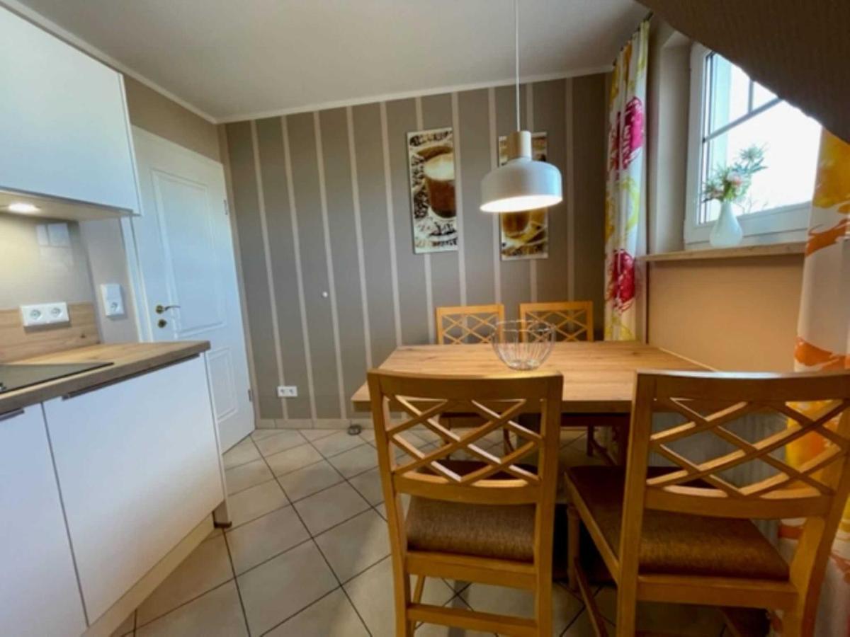 Apartment Mit Balkon Im Ostsee Binz